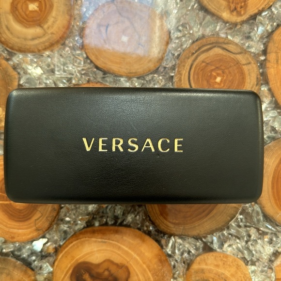 Versace 🕶️ Sunglasses. New in Case. White with gold trim. Pink lens - Picture 3 of 12
